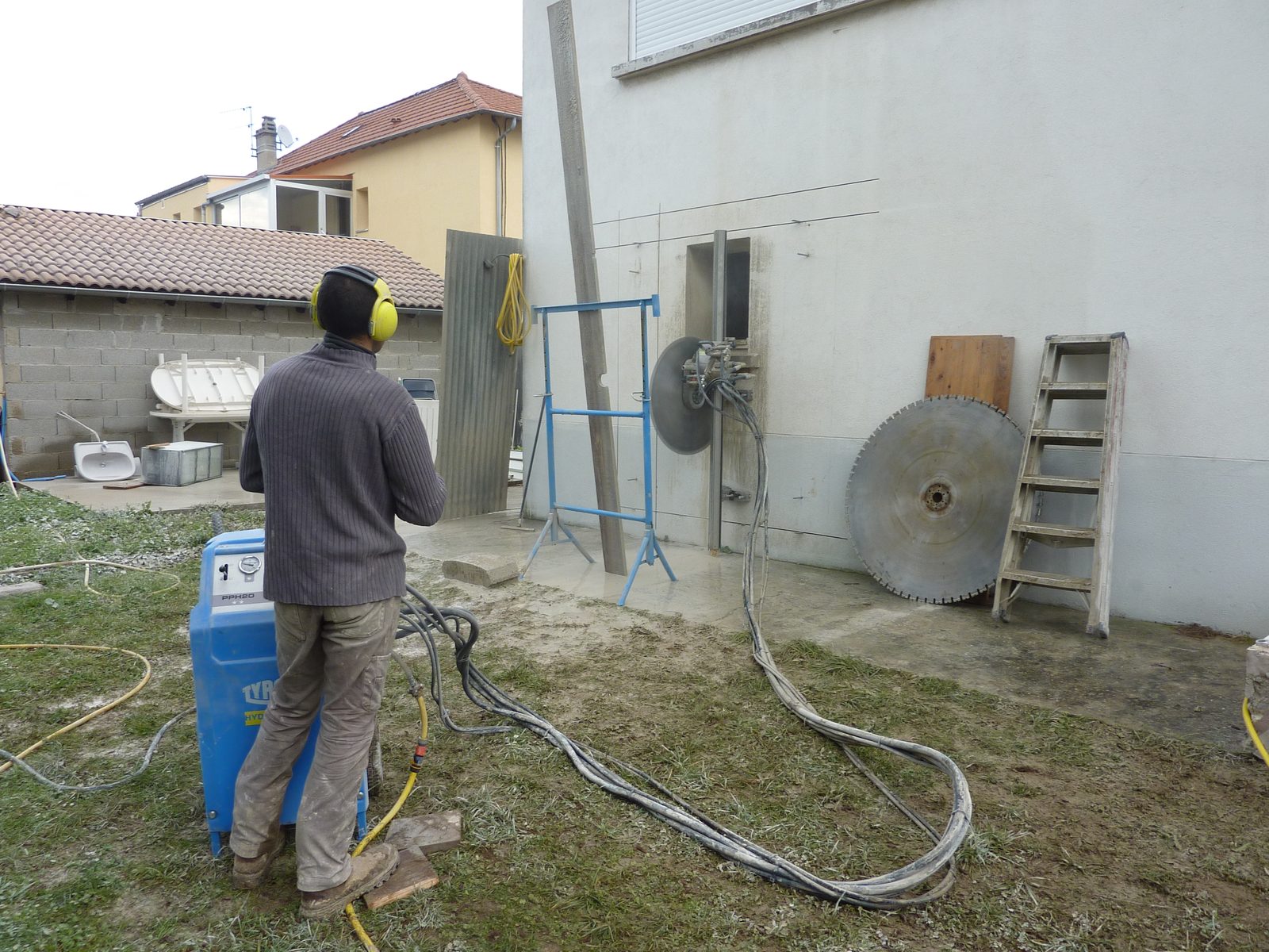Rhone Alpes Sciage spécialiste découpe béton
